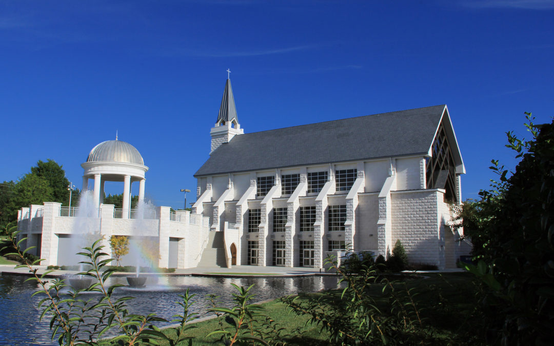 Chapel Design Invites Community